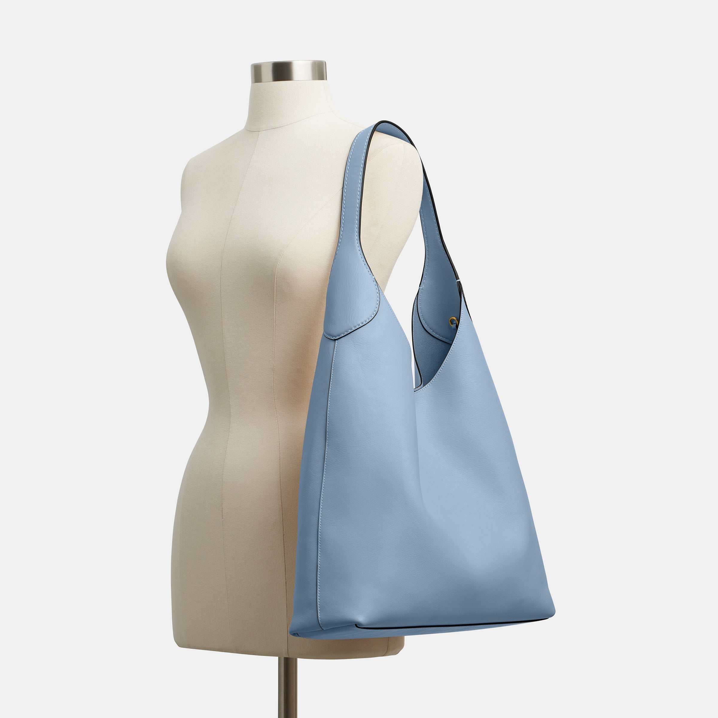 cu044-Brooklyn Shoulder Bag 39-B4/Bluebell