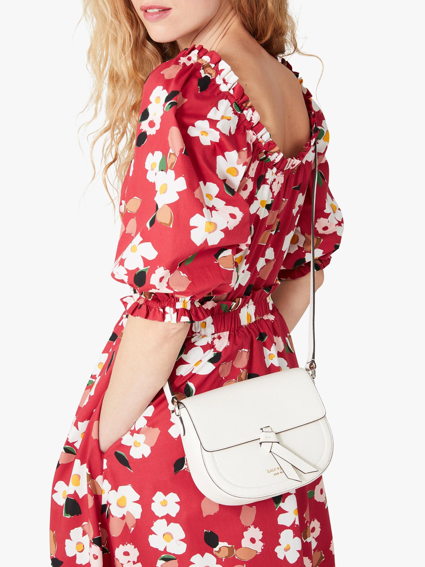 Knott Medium Saddle Crossbody