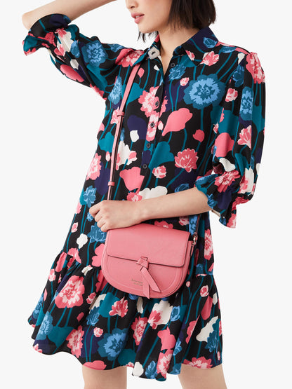 Knott Medium Saddle Crossbody