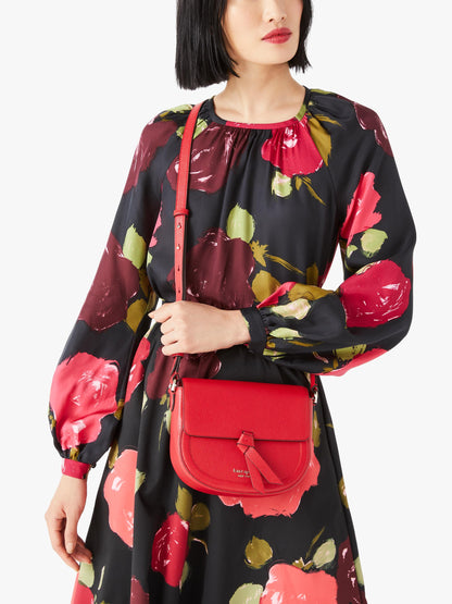 Knott Medium Saddle Crossbody