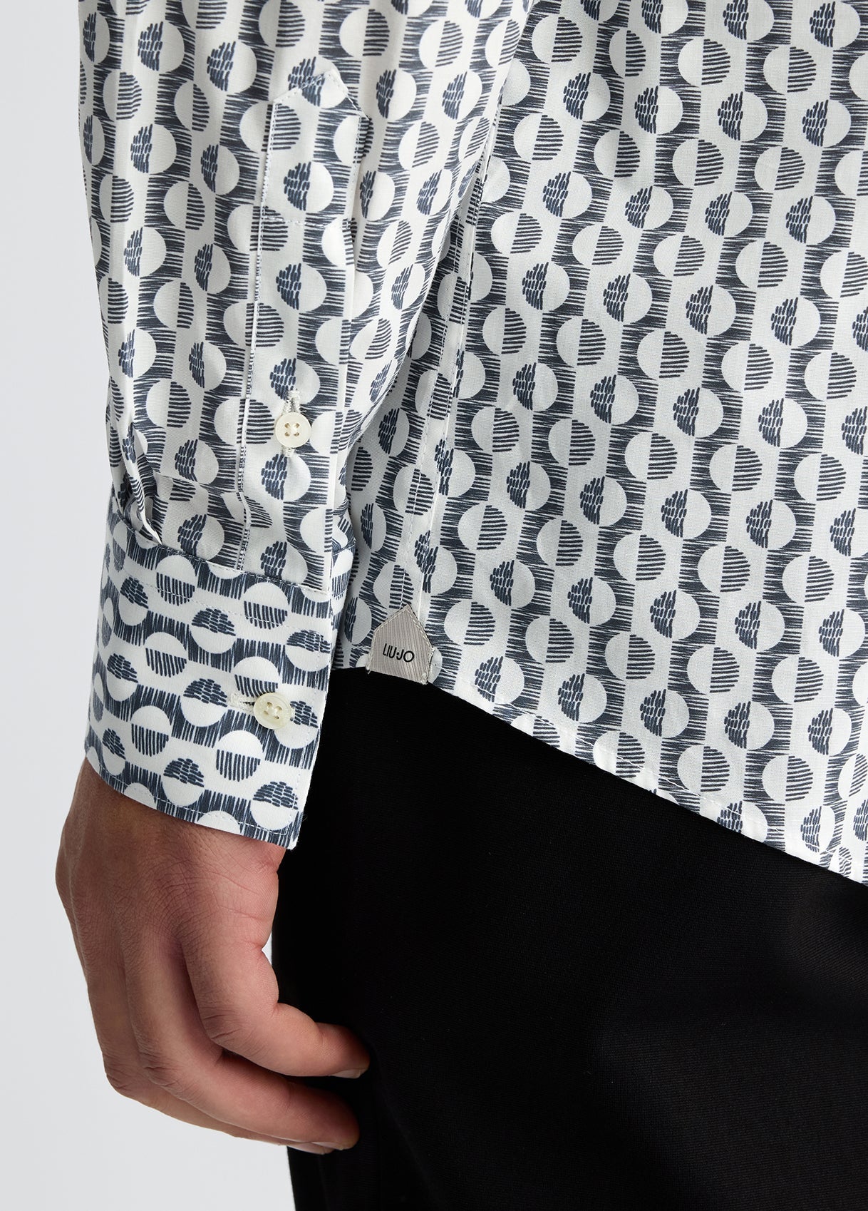 QA5114T4354M941139-white/blue