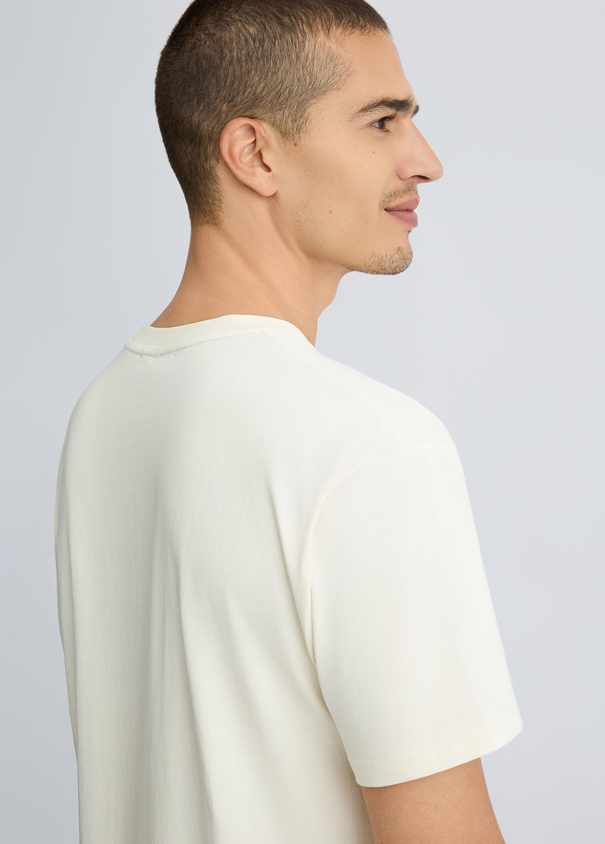 QA5132J493111001S-white