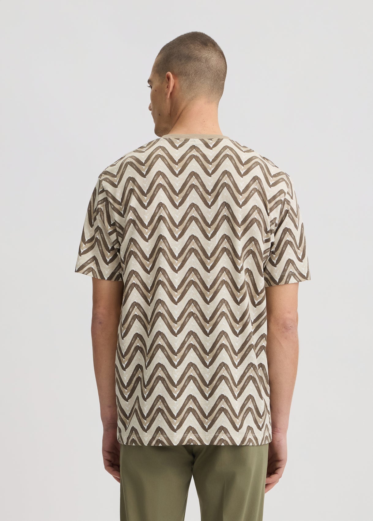 QA5161J7734M9395S-green and beige