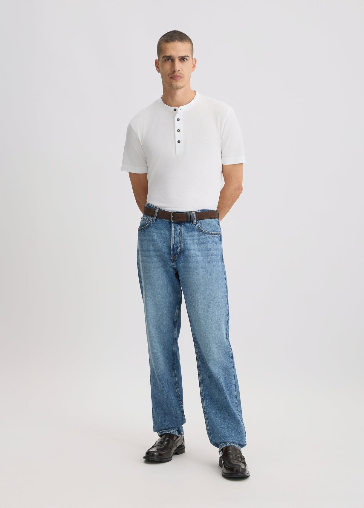 QA5172J480011001S-white