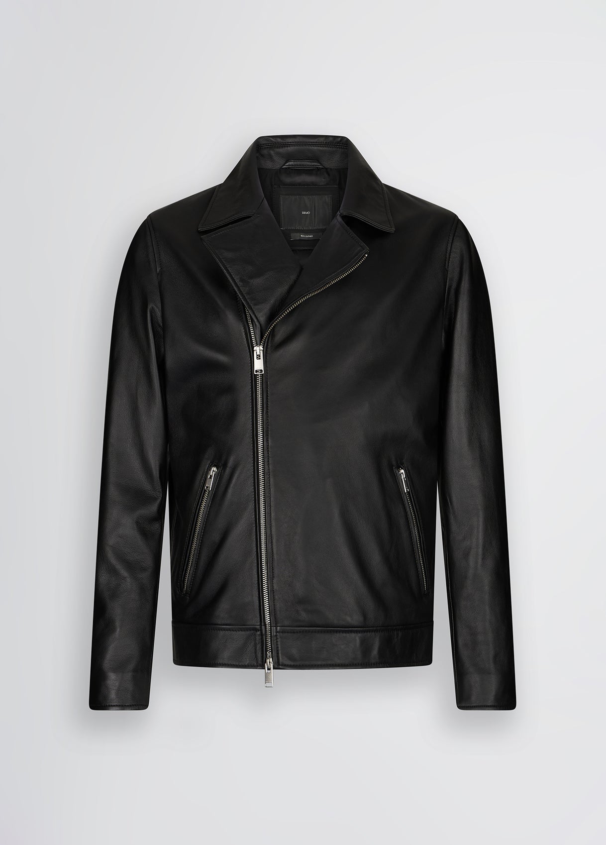 QA5246P038522222S-black