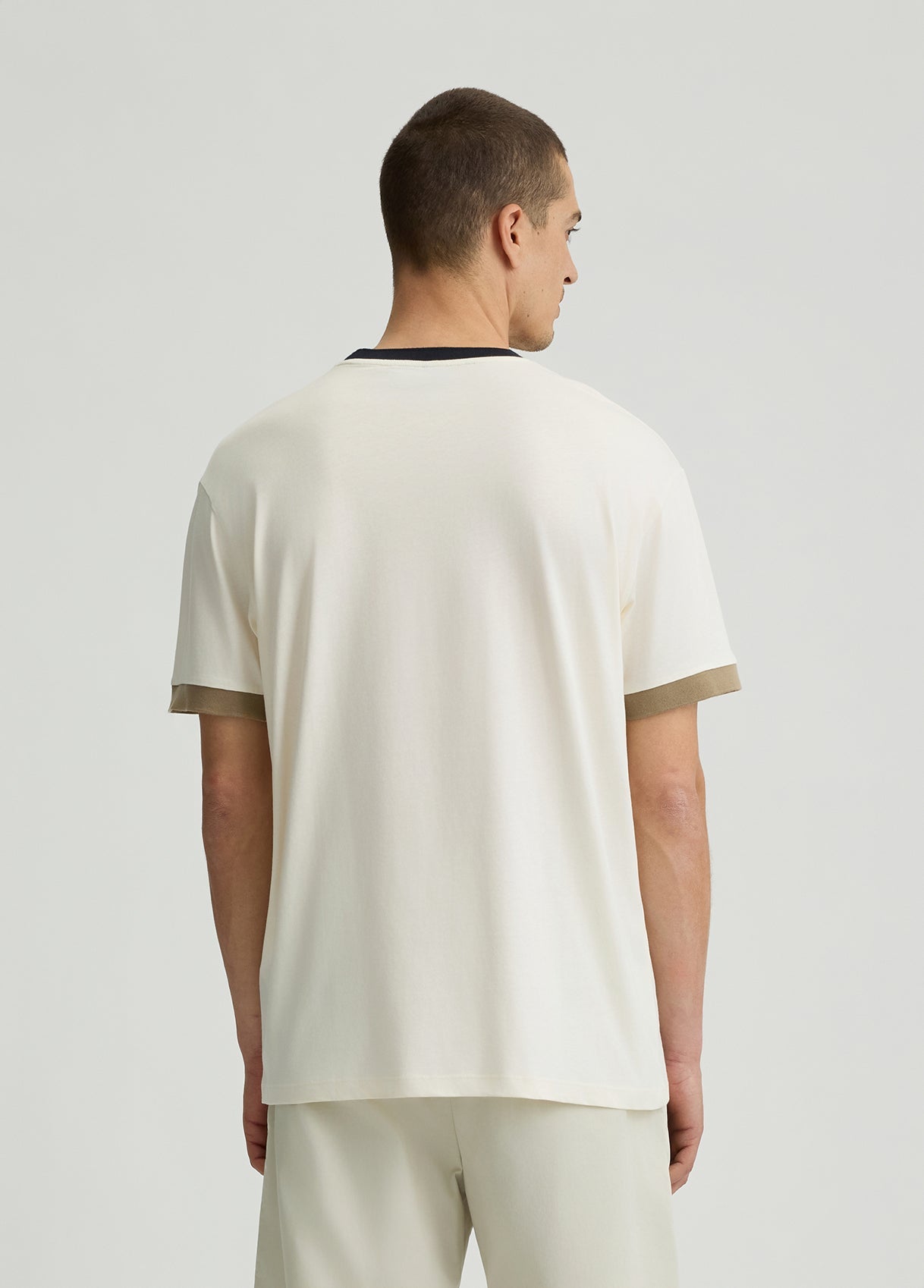 QA5275J481914801S-tofu white