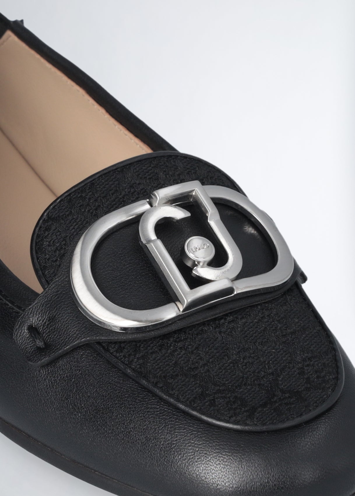 SA5037PX6232222239-black