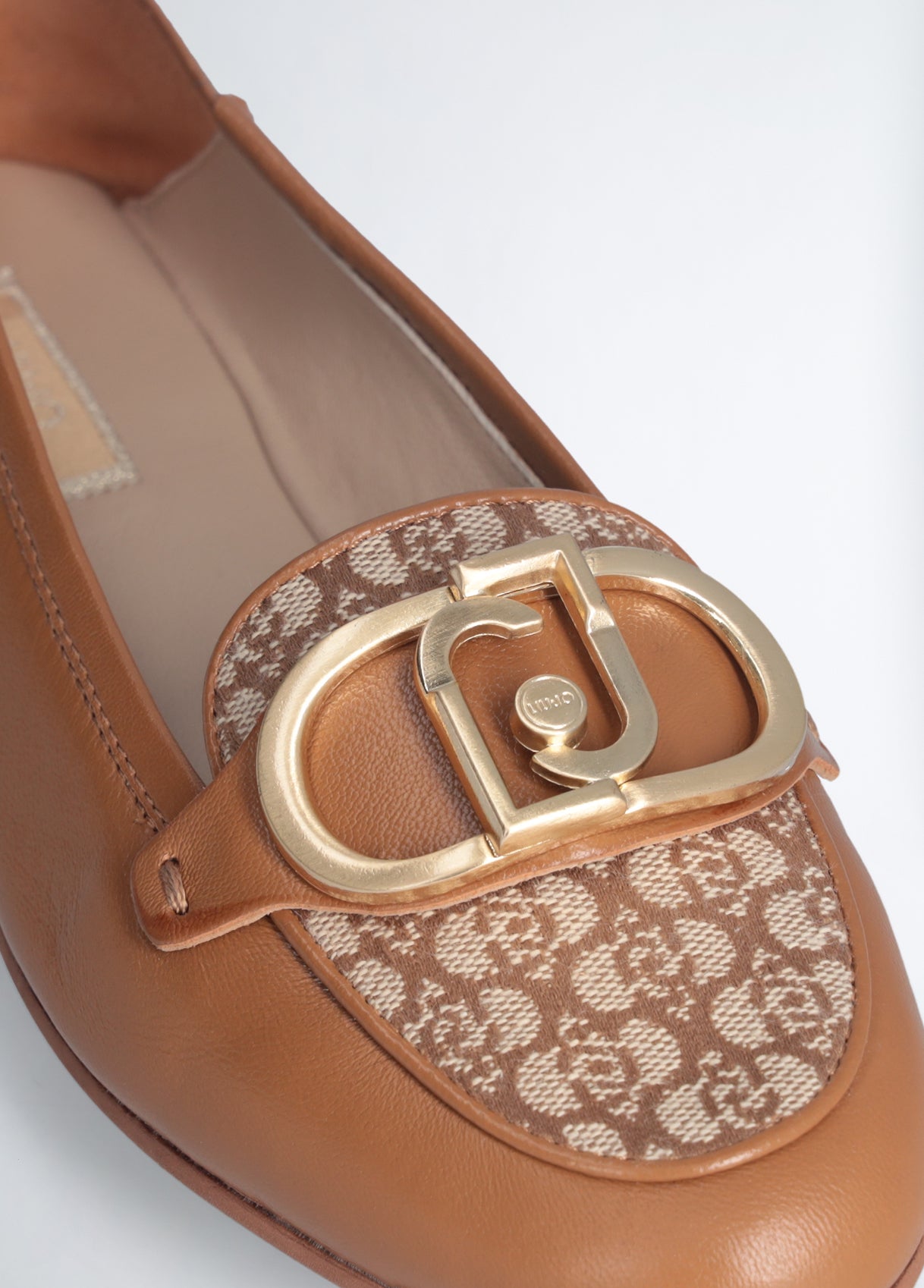 SA5037PX6236132041-biscuit