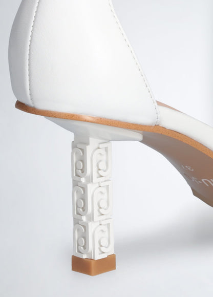 SA5049P00620111141-white