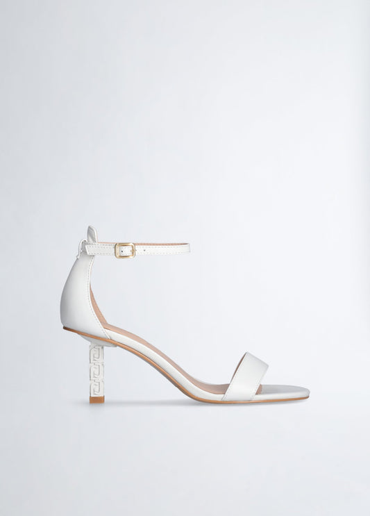 SA5049P00620111141-white