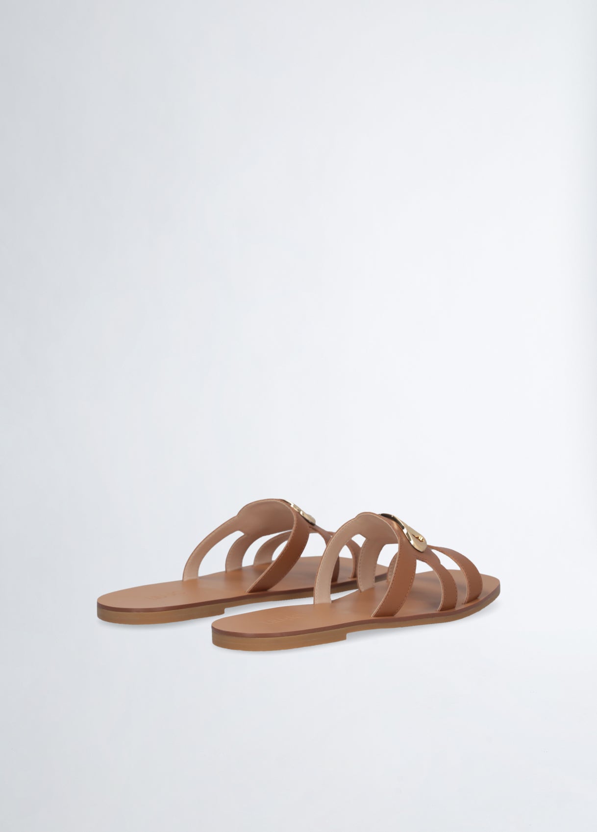 SA5083P0102S185338-brown