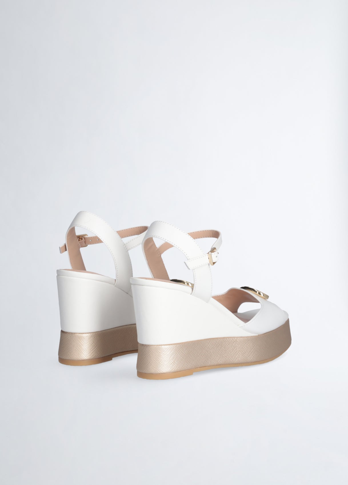 SA5117P01020106541-white