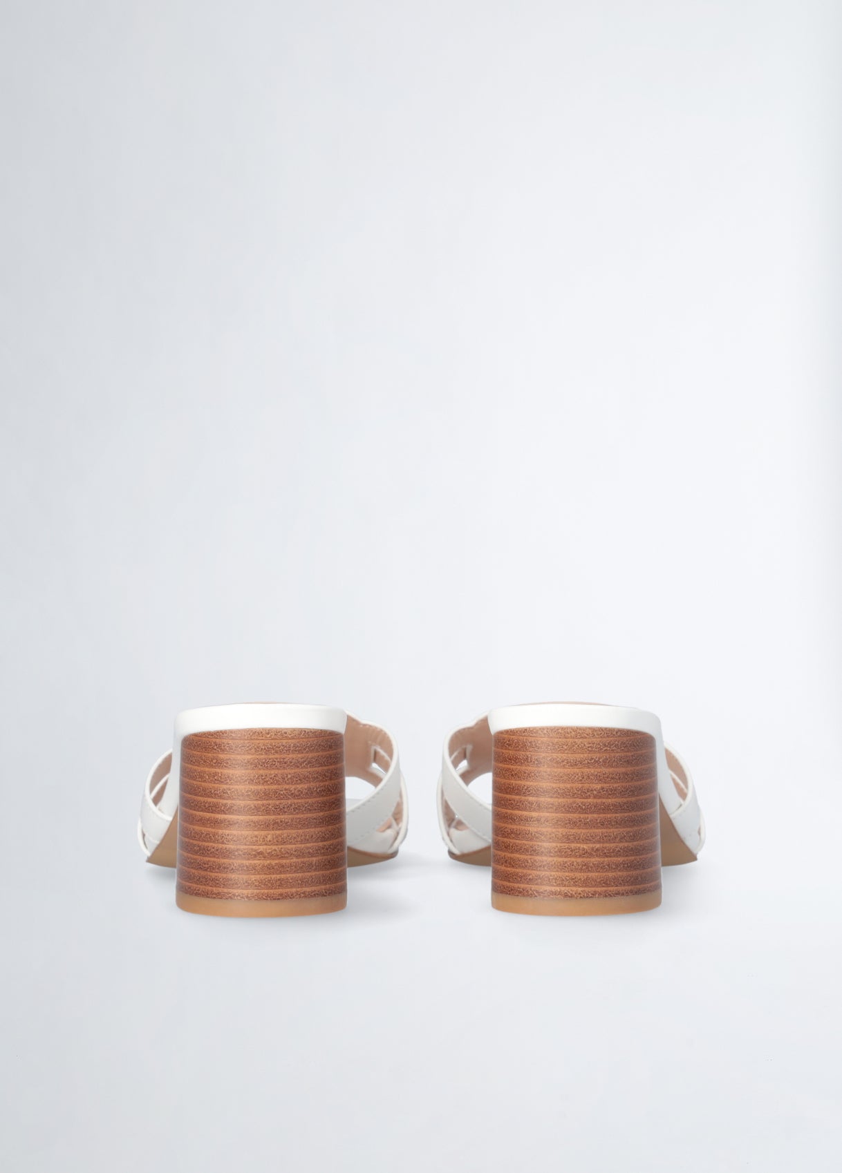 SA5147P01020106541-white