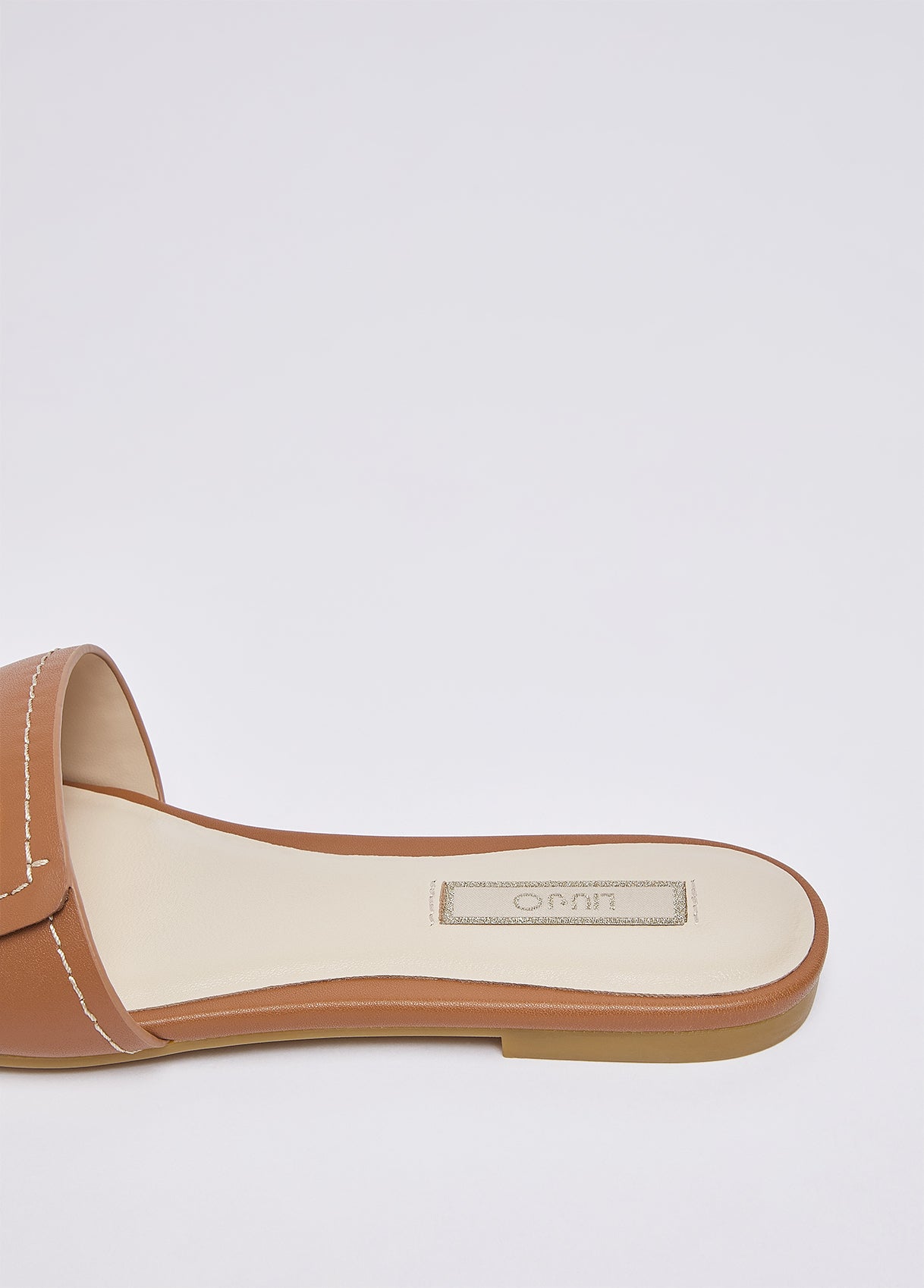 SA6127P0102S380441-Brown