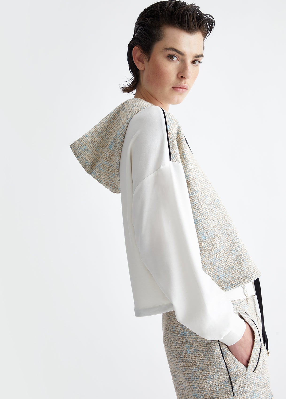 TA4128J5942R9323M-ivory