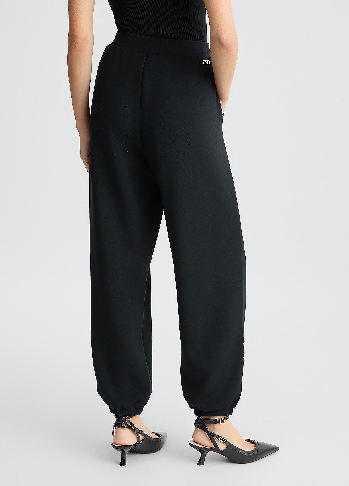 TA5229J486922222XXS-black