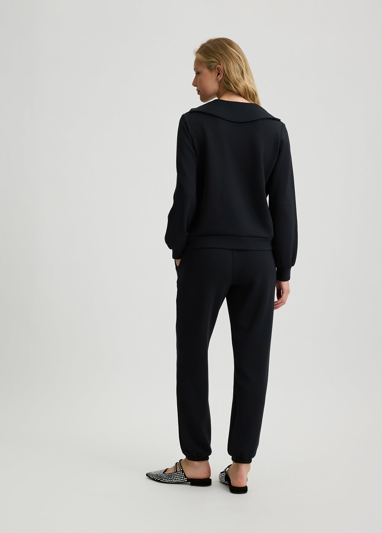 TA5250J486922222XXS-black