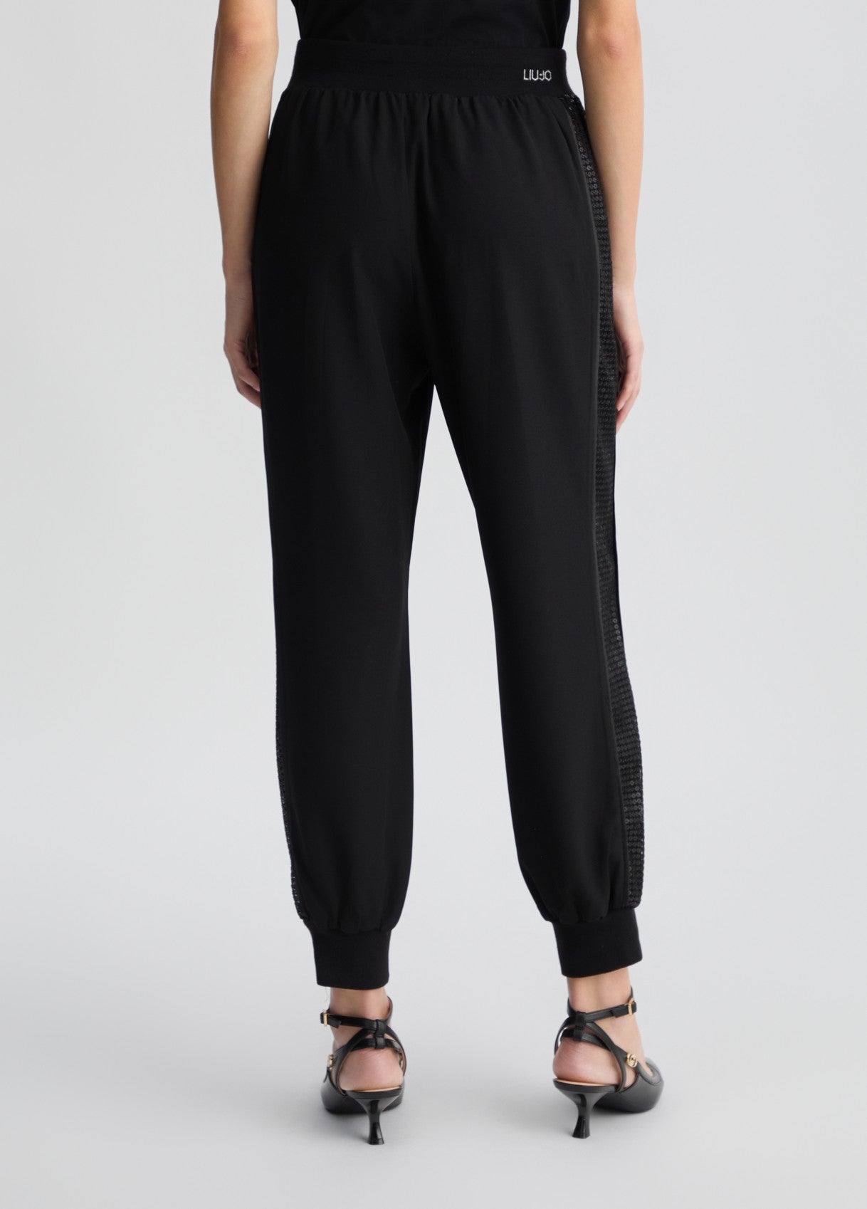 TA5264TS42303195XXS-black