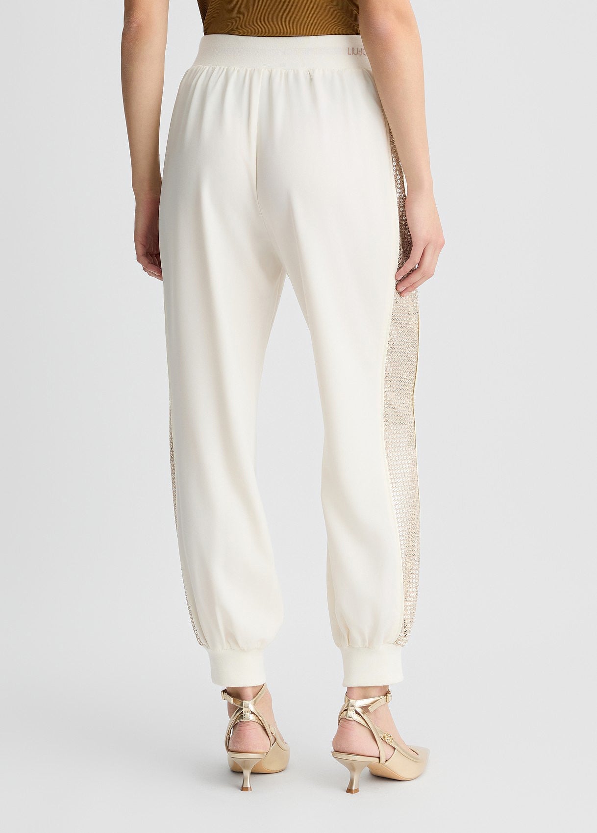 TA5264TS423M9185XXS-white