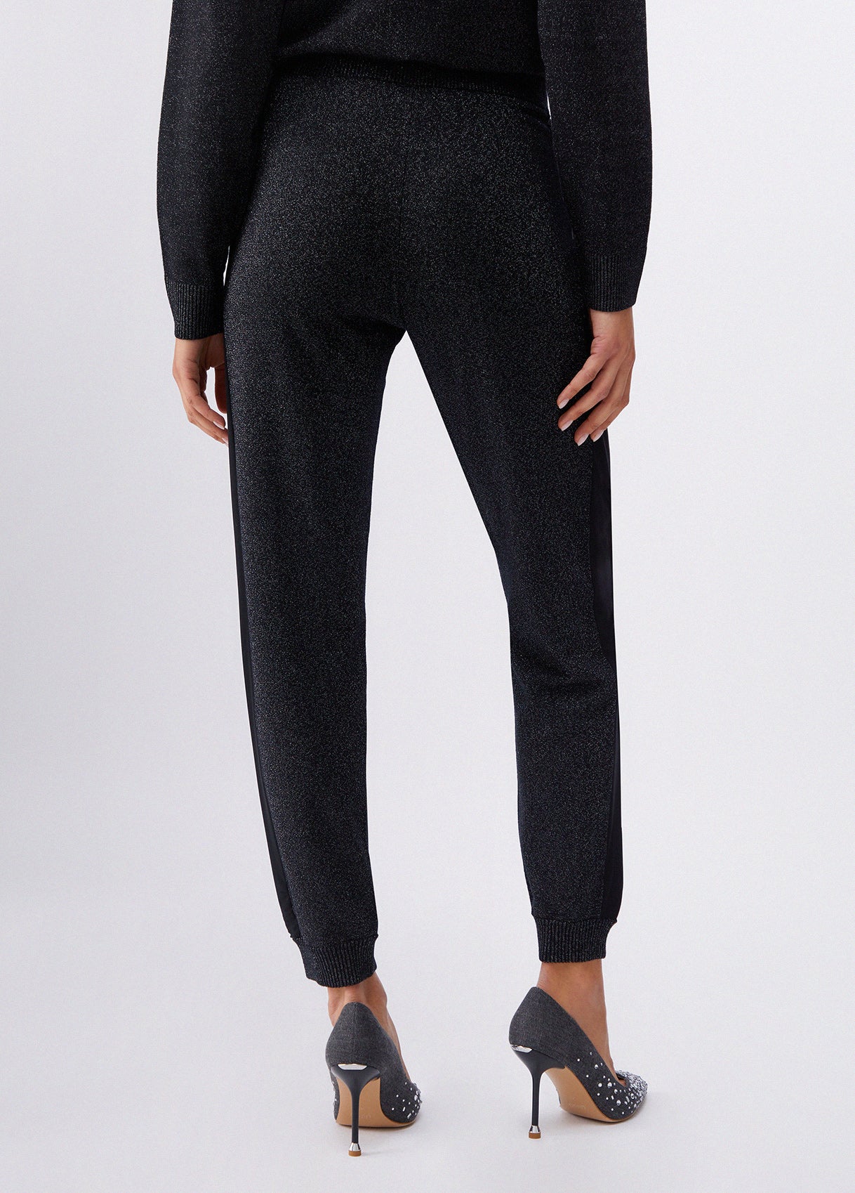 TA6246MS49I04858XXS-black
