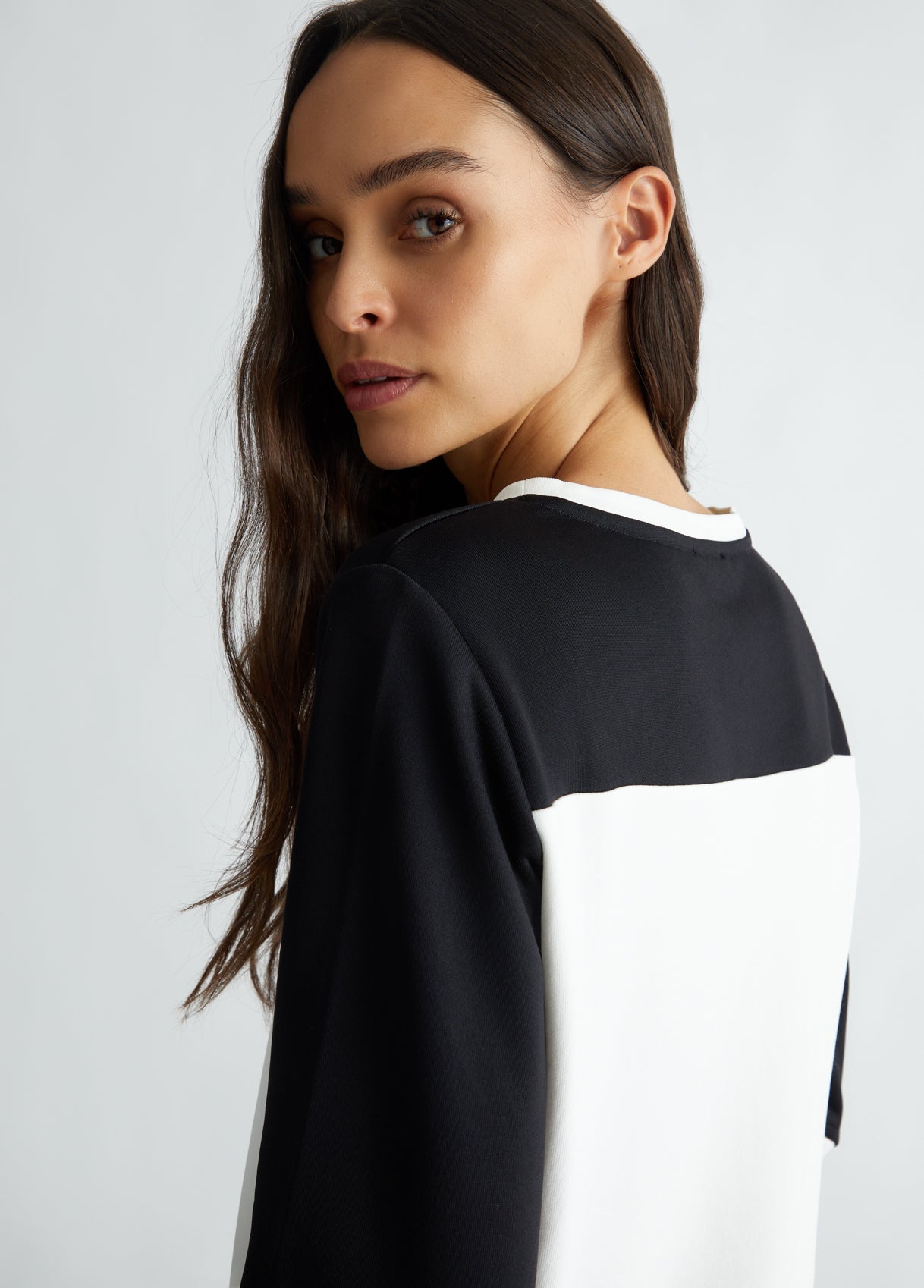 TF4149F0778V9431XXS-white