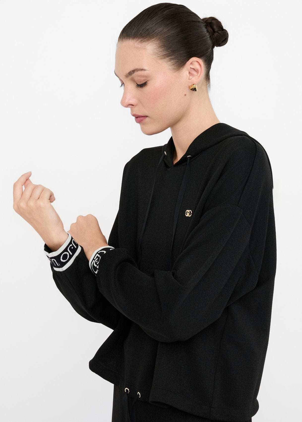 TF5285J4747R9342XXS-black