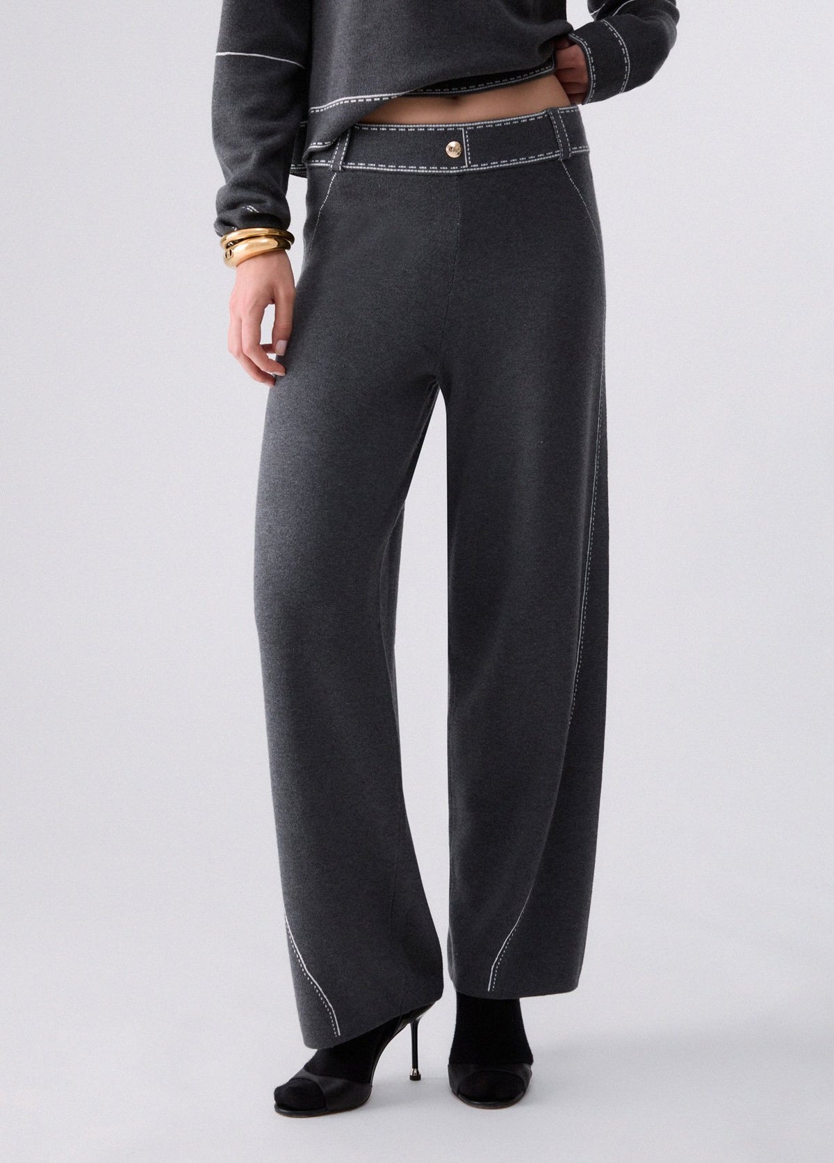 TF6077MS59LD3031XXS-grey