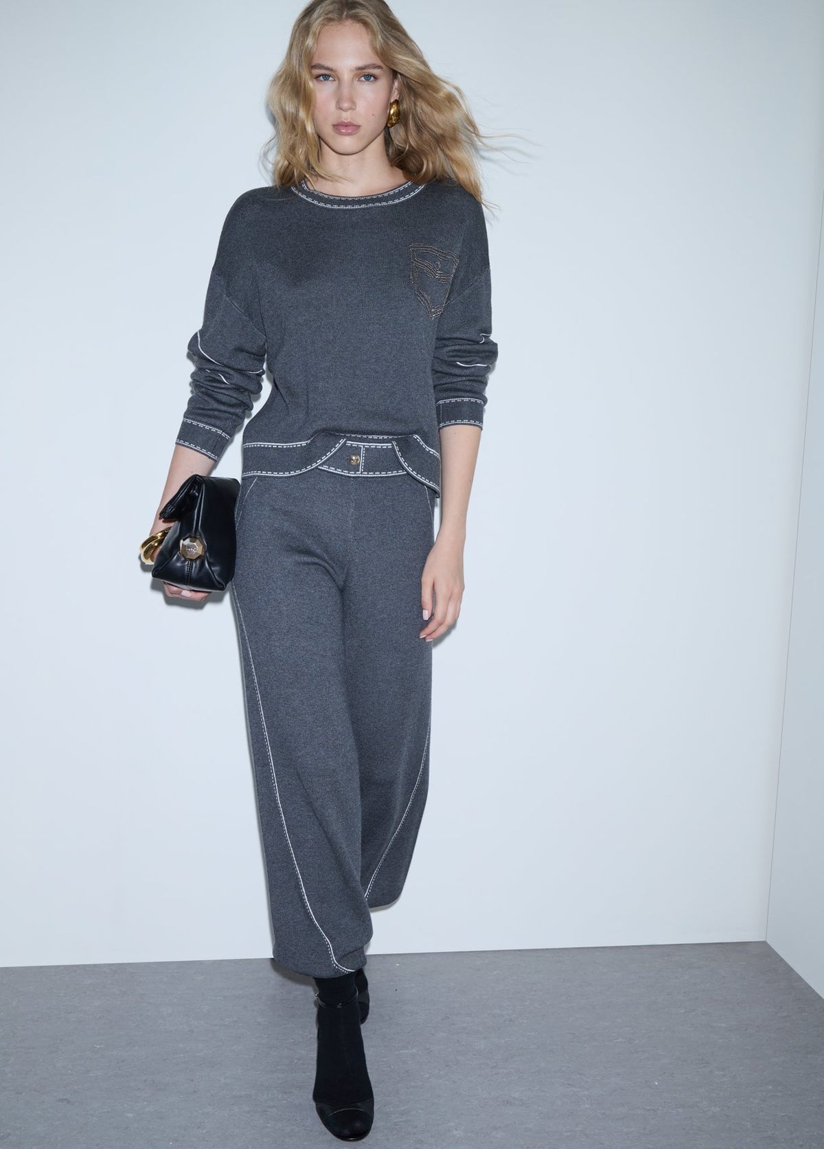 TF6077MS59LD3031XXS-grey