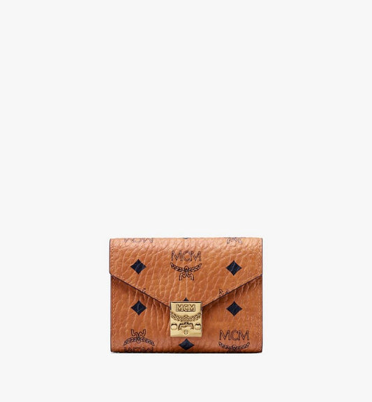 MYSAAPA02CO001-Tracy Trifold Wallet in Visetos|COGNAC