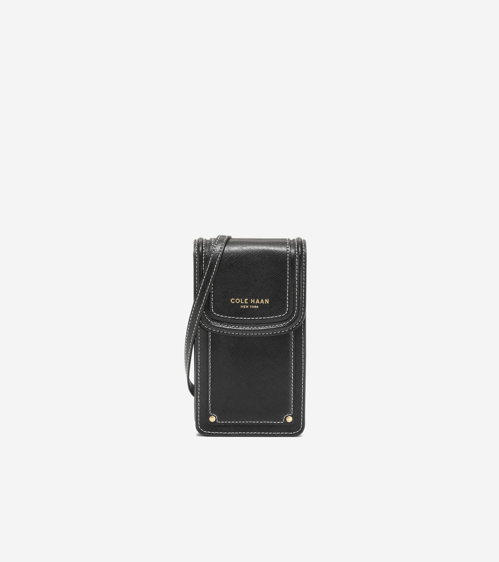 U08322:BLACK