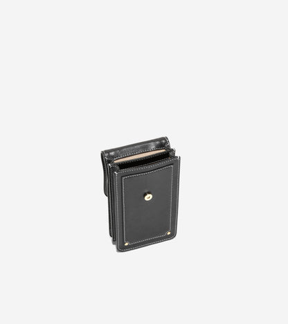 U08322:BLACK
