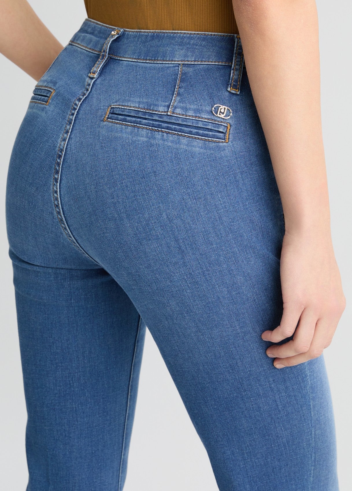UA5091D49257880924-Blue denim