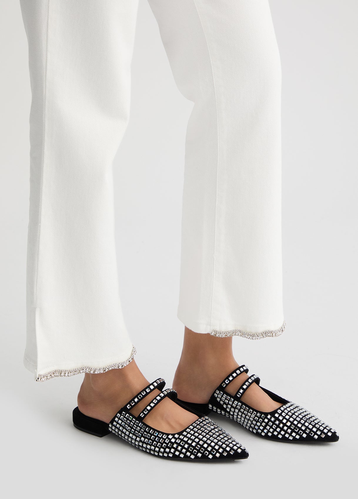 UA5141T18161070124-white wool