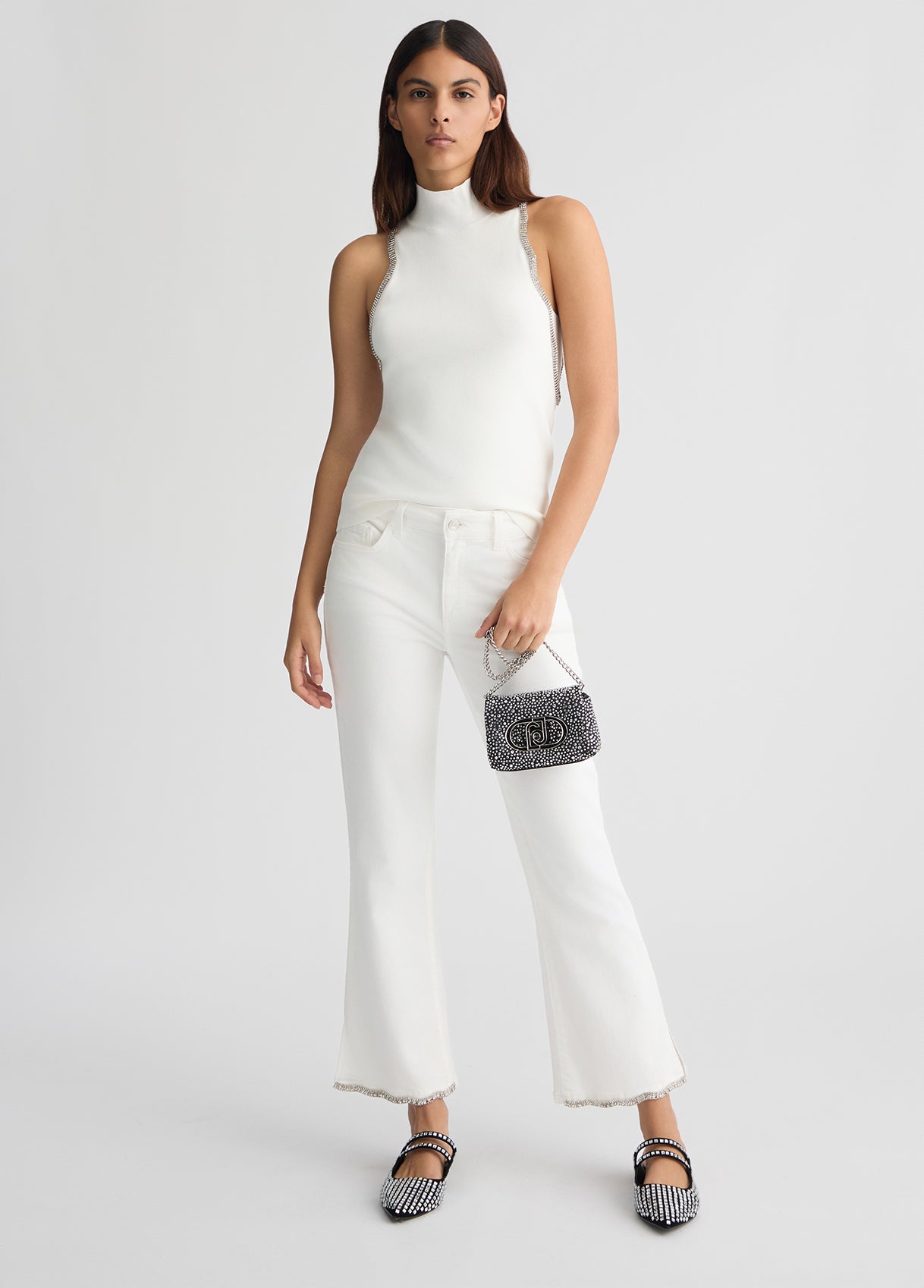 UA5141T18161070124-white wool