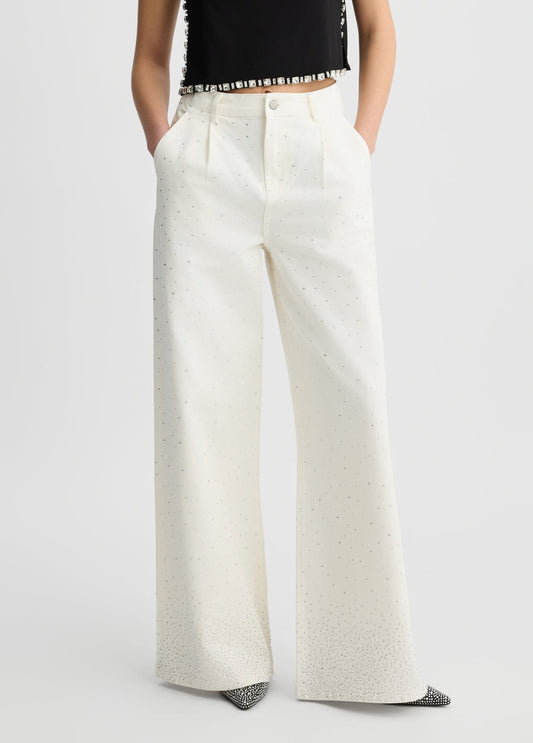 UA5168TS0991070124-white wool