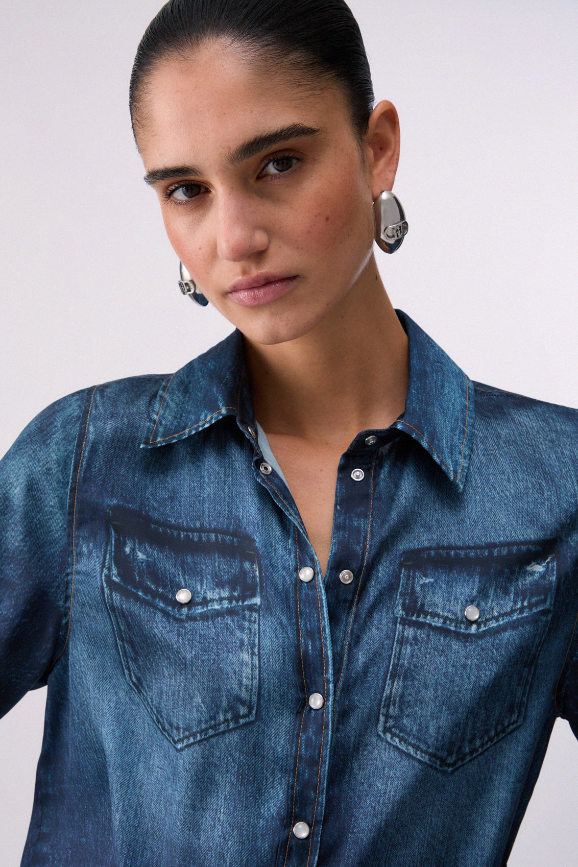 UA6239T376A7904238-blue denim