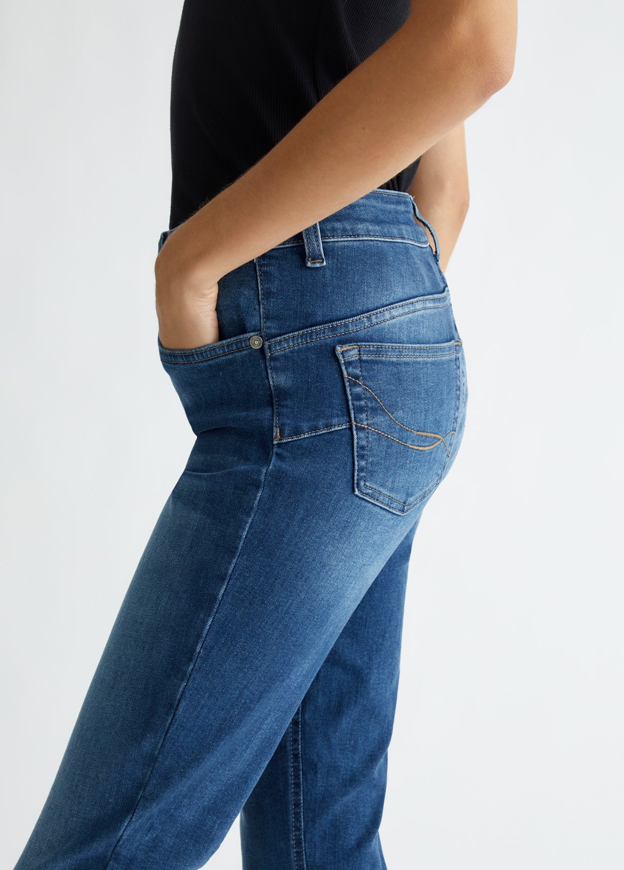 UF4013DS0587870524-dark blue denim