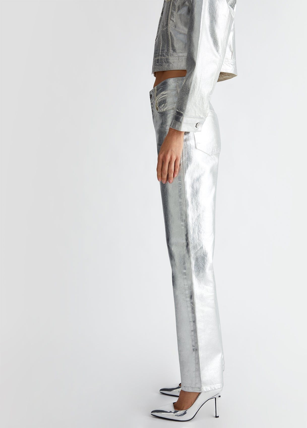 UF4085T4443N986024-silver tone