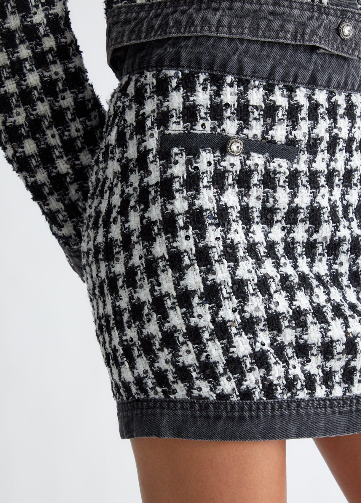 UF4159D49568741724-houndstooth
