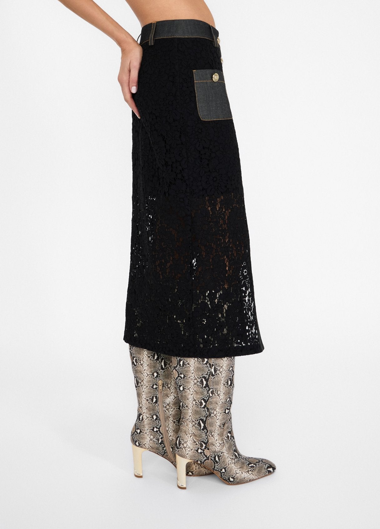 UF5207J40788800036-black denim