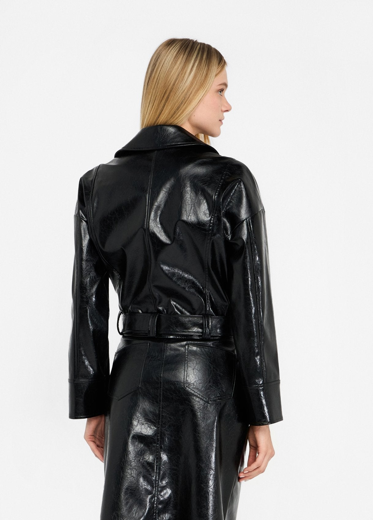 UF5231E1038U982238-black denim
