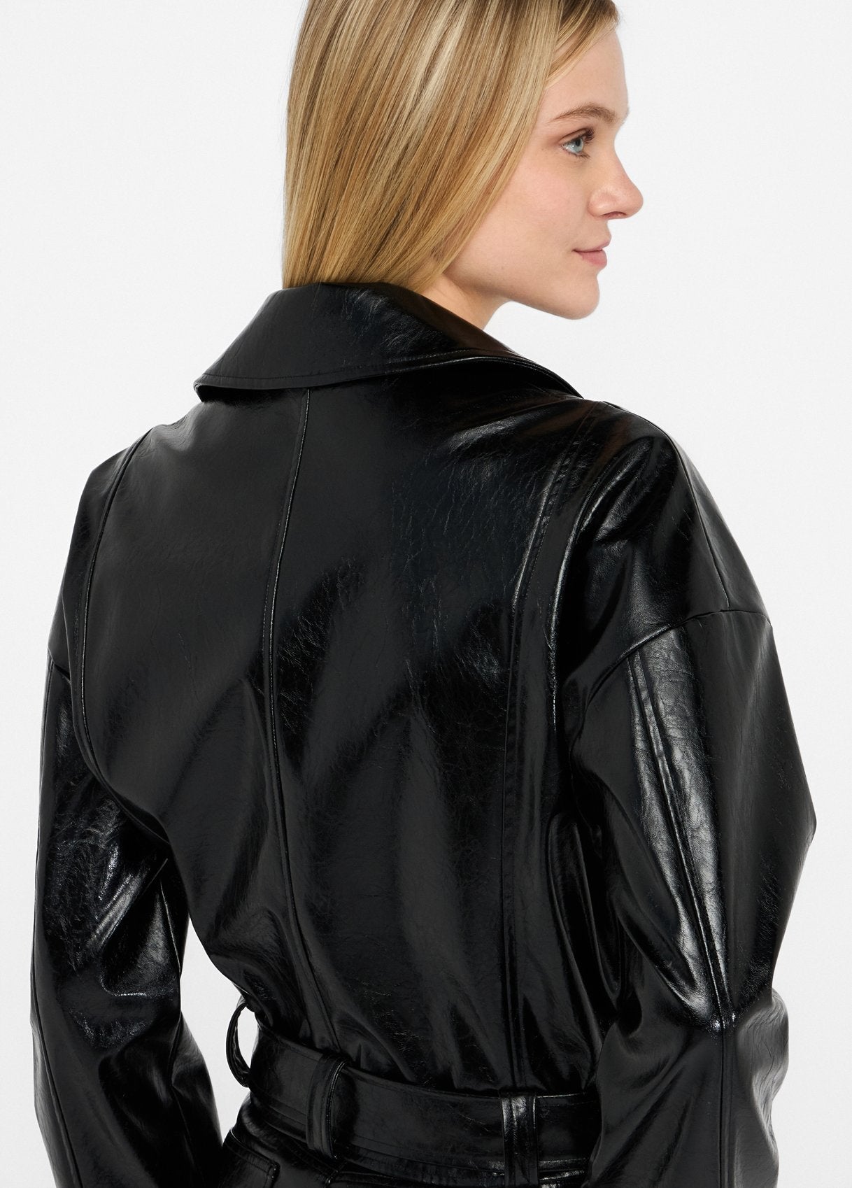 UF5231E1038U982238-black denim