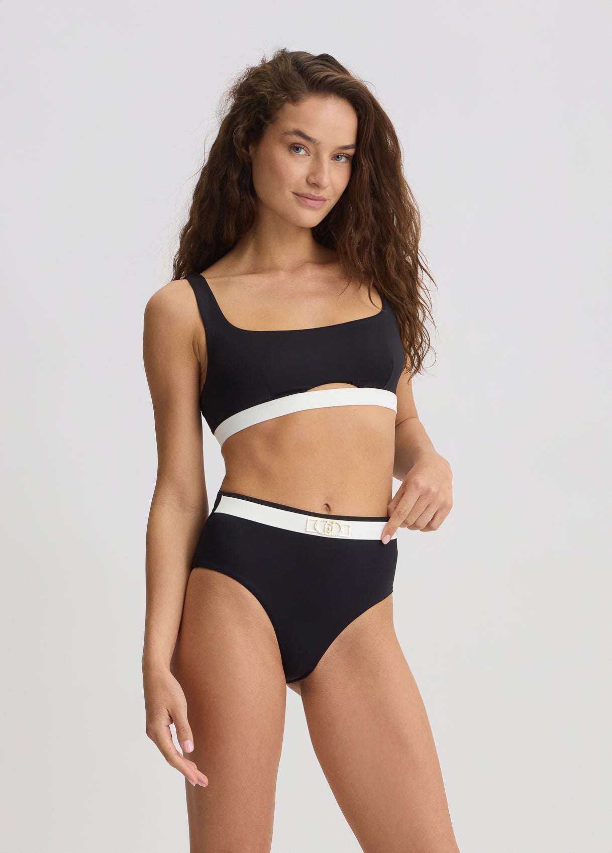 VA5075J6447090962B-black