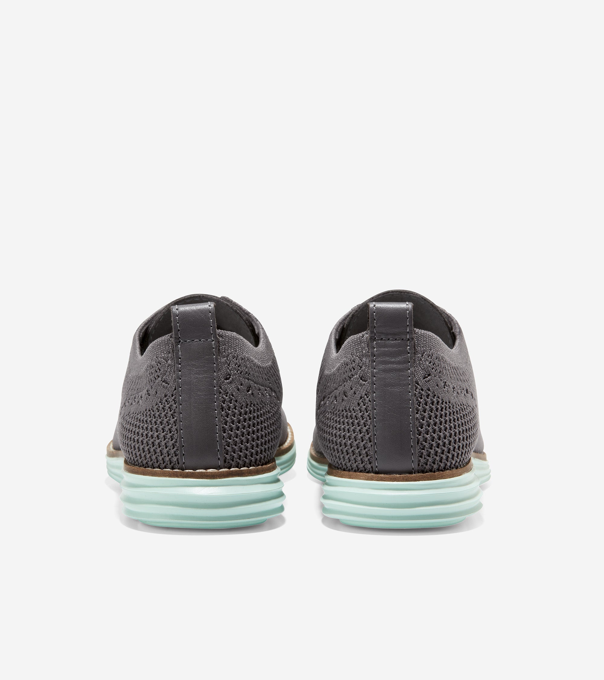 w24923-ØriginalGrand Wingtip Oxford-Ch Dk Pavement / Misty Jade