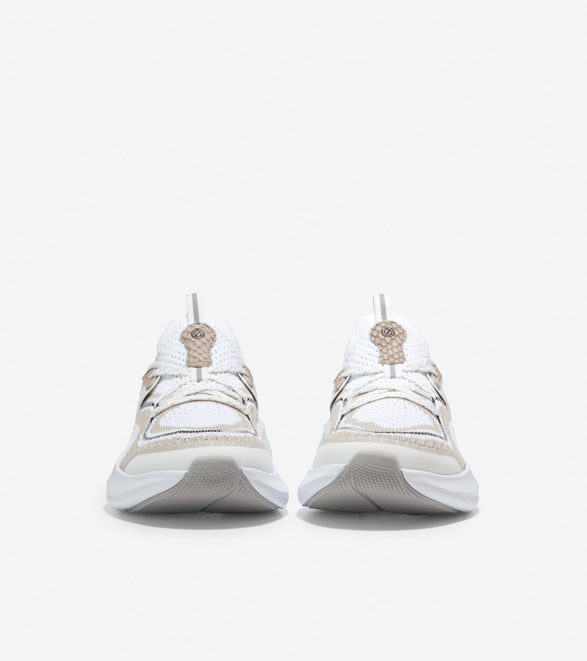 w25243-ZERØGRAND Outpace 2 Running Shoe-White-Dove Stitchlite™