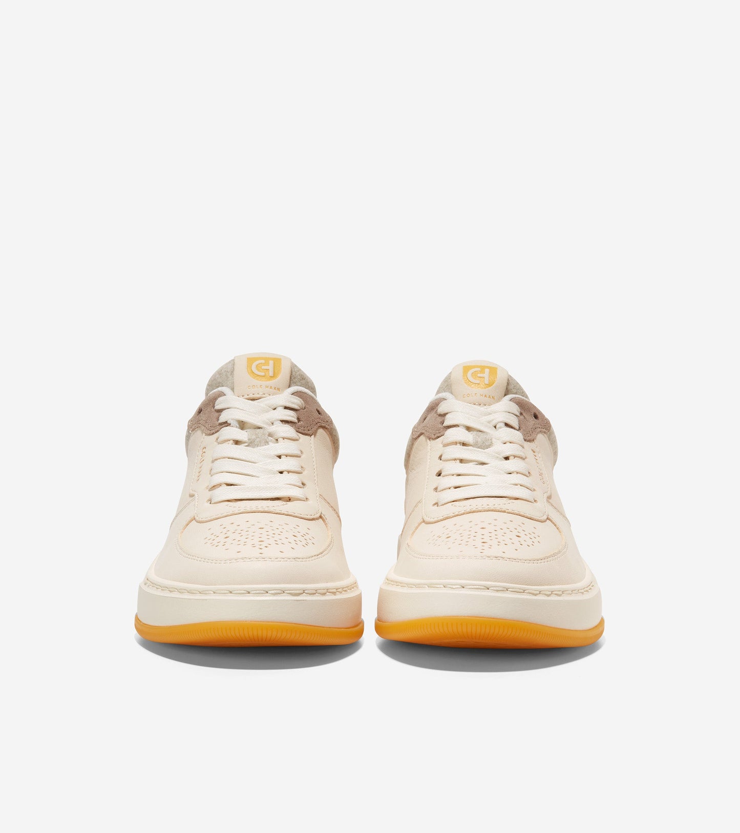 W26974-Women's GrandPrø Crossover Sneaker-Oat-Fleece-Ivory