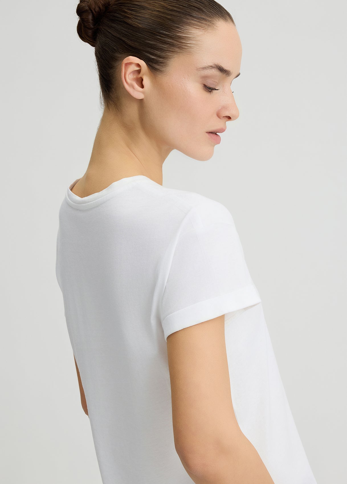 WA5145J4893M9446S-white