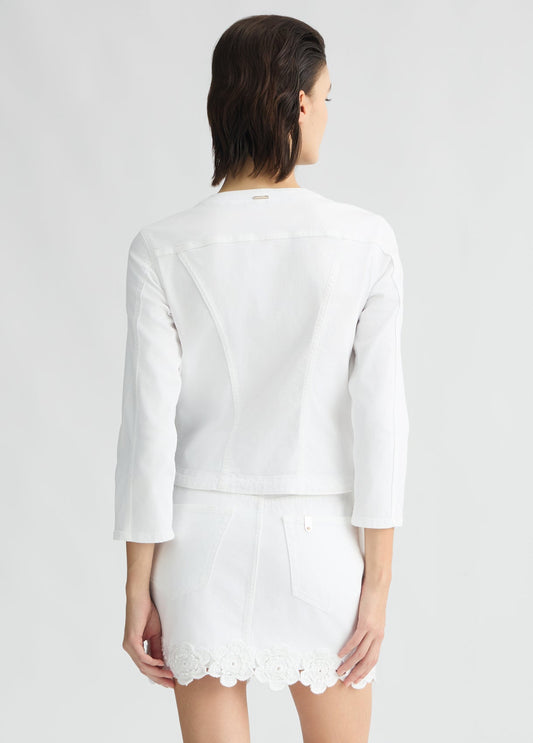 WA5456T4033M960338-white with embroidery