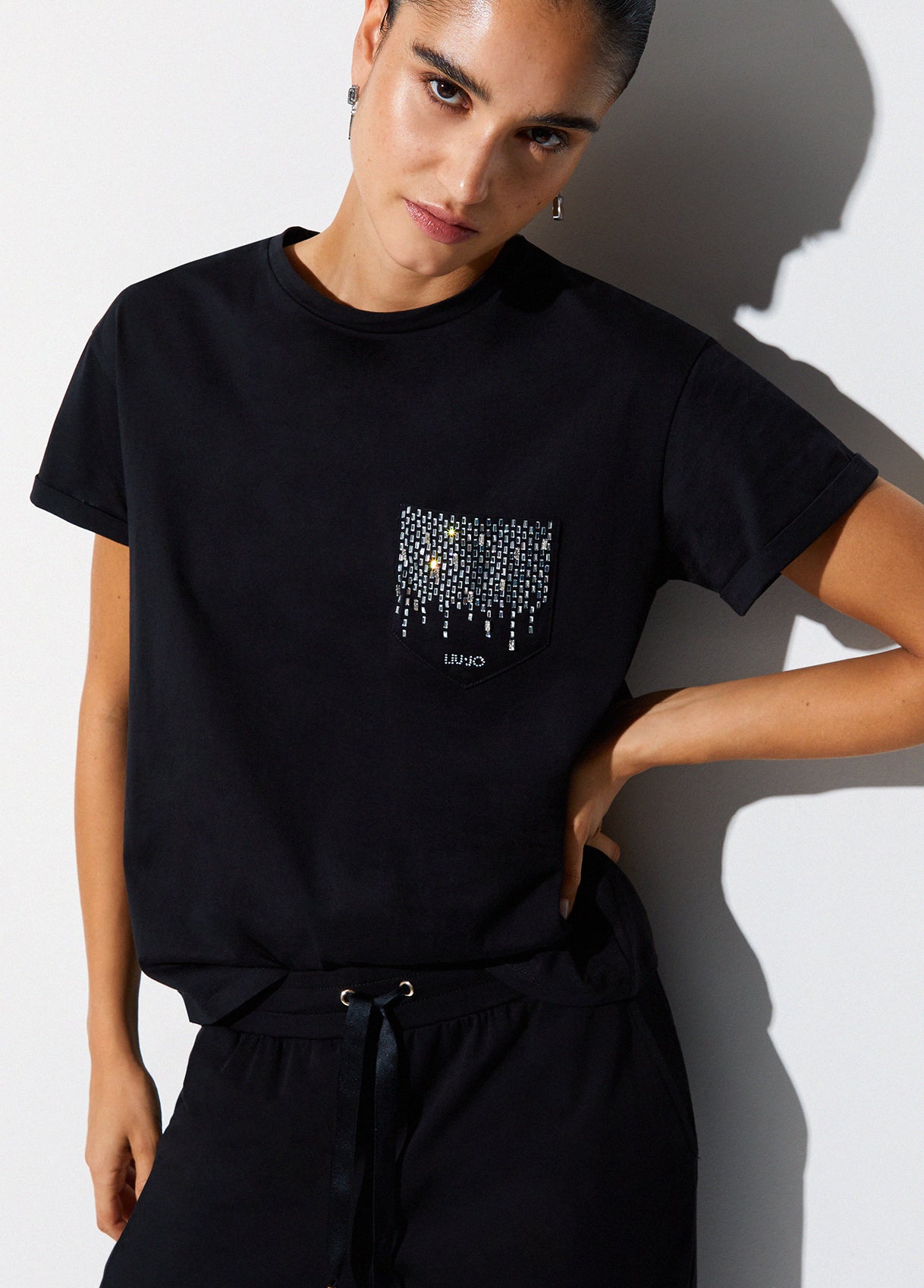 WA6372JS923P9392XS-black