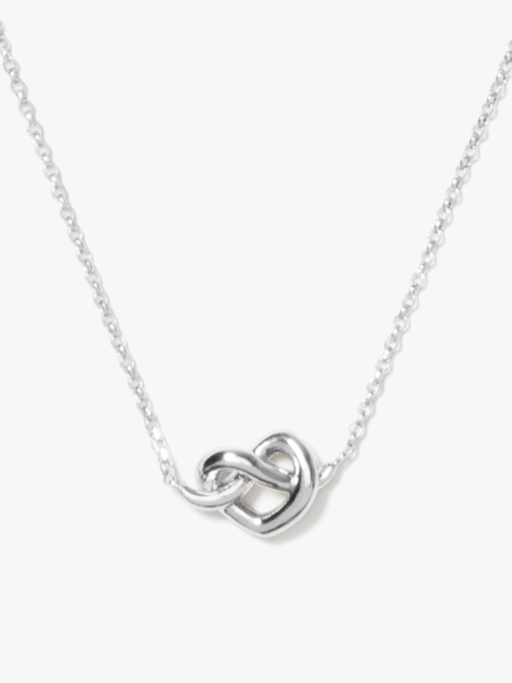 WBRUH307-Loves Me Knot Mini Pendant-Silver.